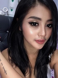 Tania Ayu Siregar: A Multifaceted Star in Entertainment and Fashion