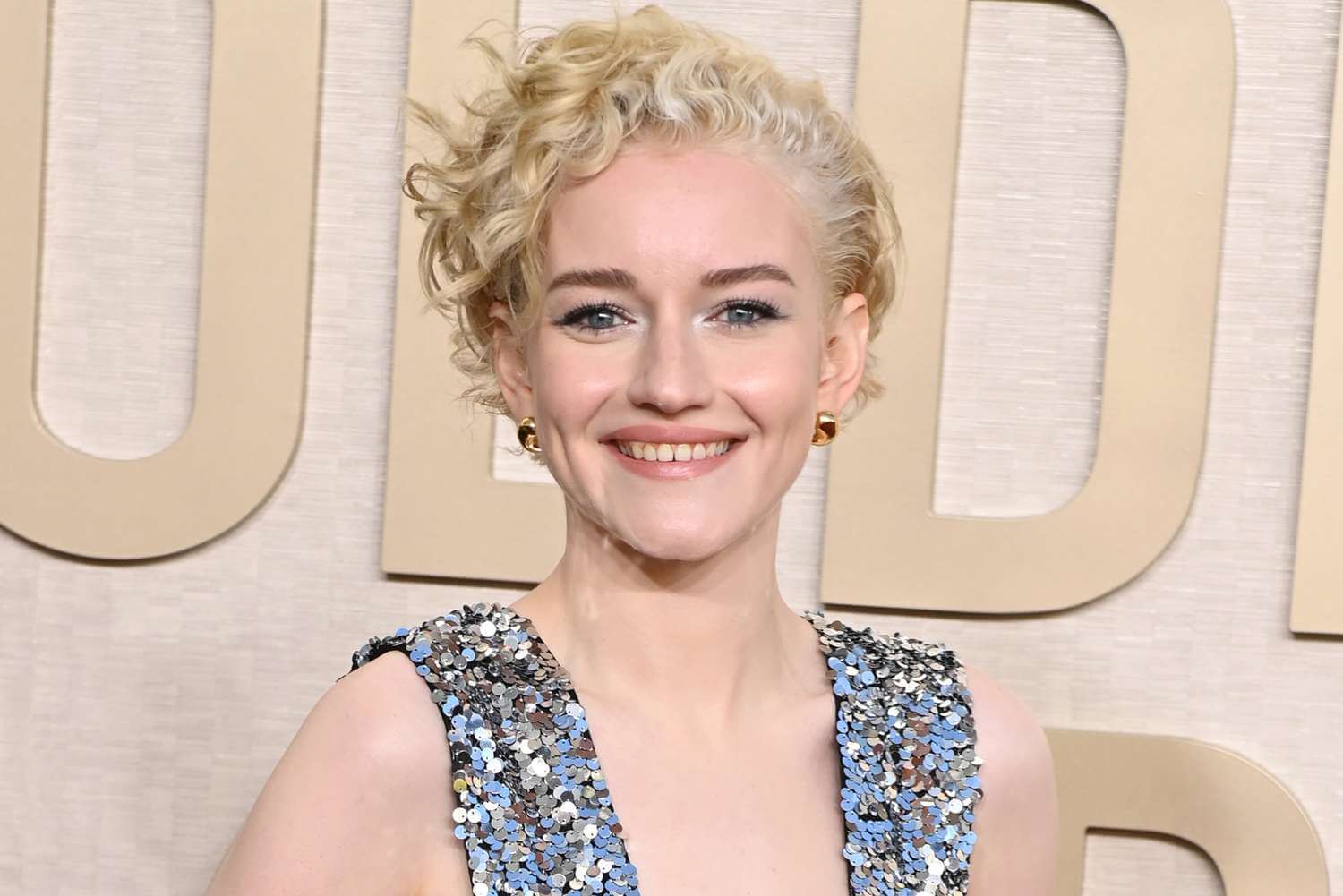 Julia Garner: A Star of Versatility and Depth